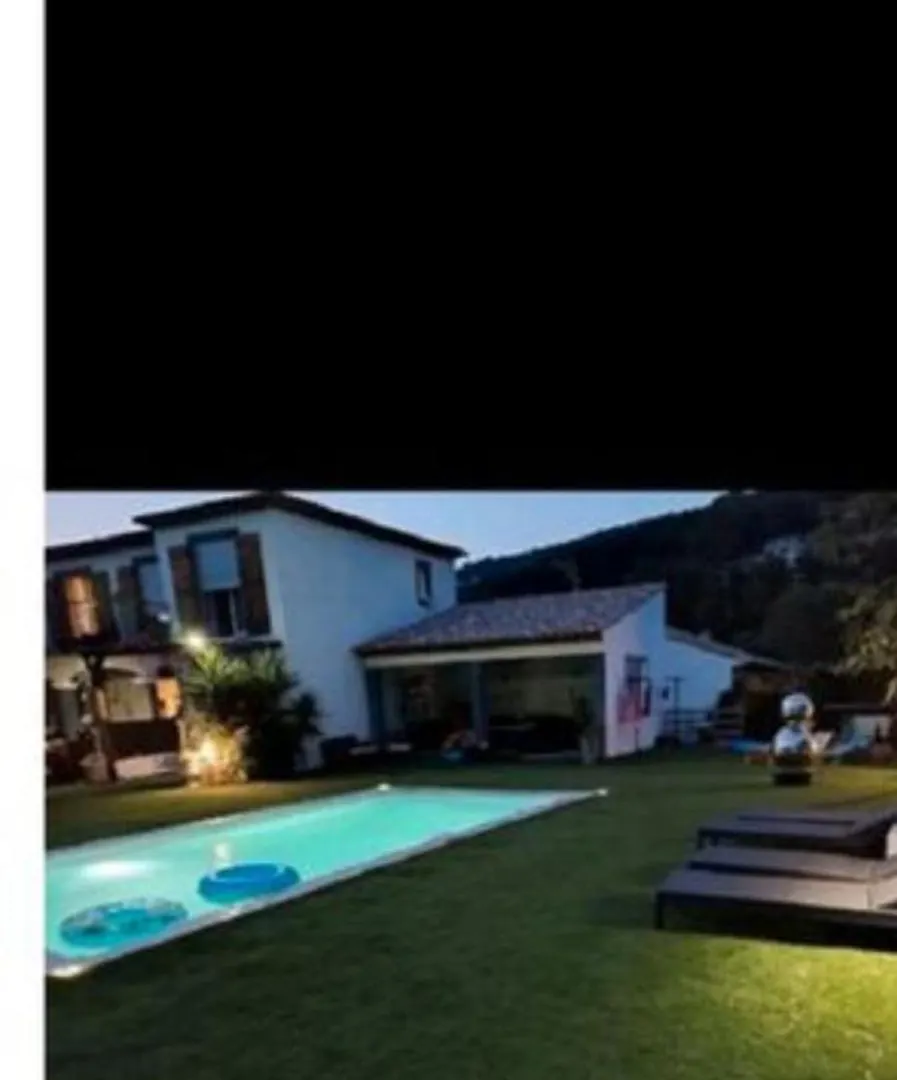 Villa De Charme Avec Piscine location